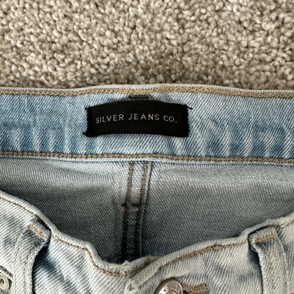 Women’s Silver Jeans 90’s Boyfriend Ripped Jeans - Picture 3 of 4
